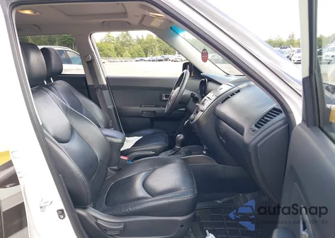 2011 Kia Soul + z USA, uszkodzony, nr VIN KNDJT2A2XB7723792